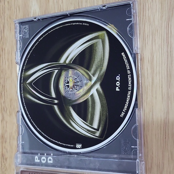 POD The Fundamental Elements of Southtown - Picture 3 of 4